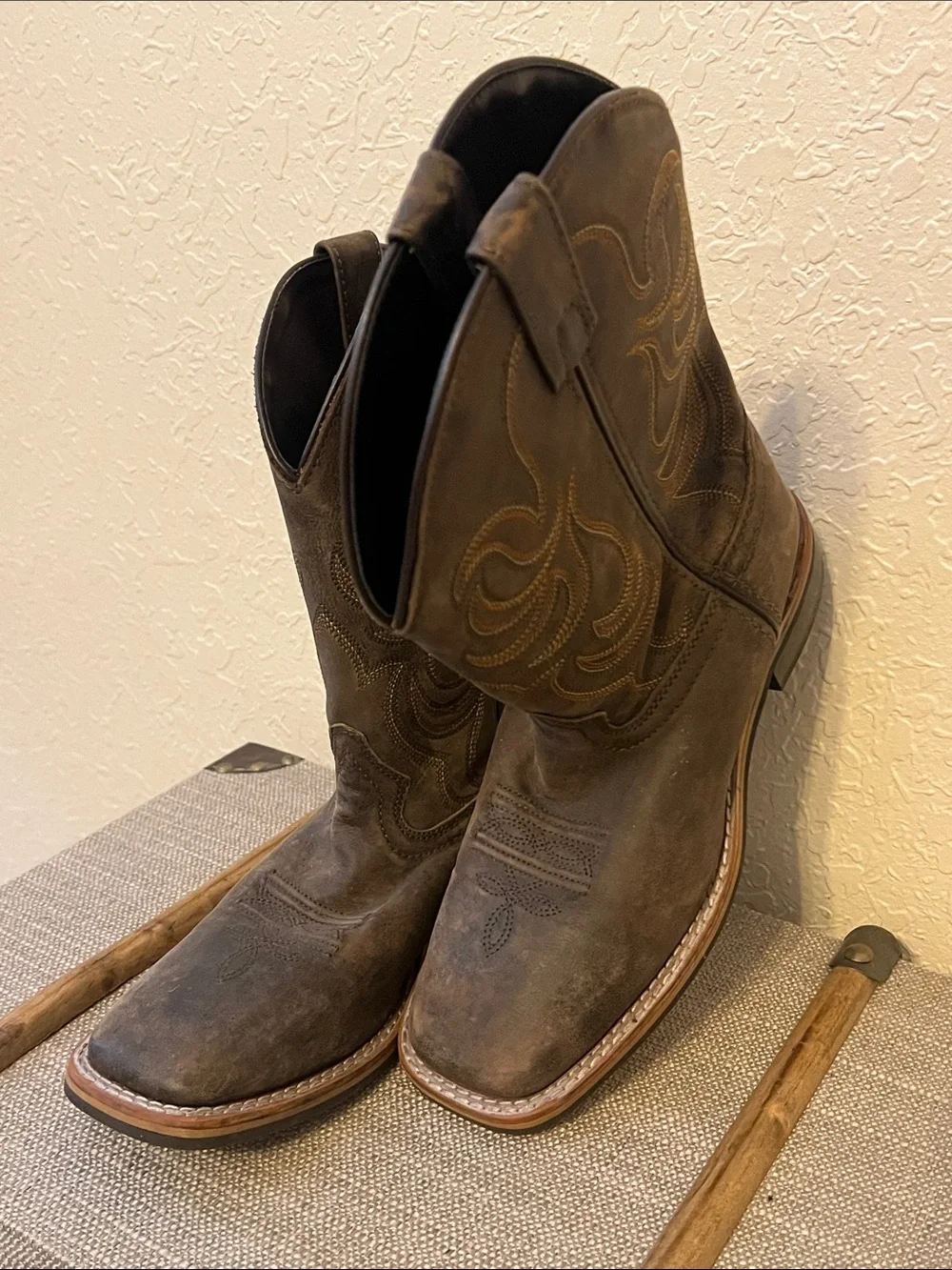 SMOKEY MOUNTAIN Boys Western Boots Style 3850Y Size 4.5 Brown